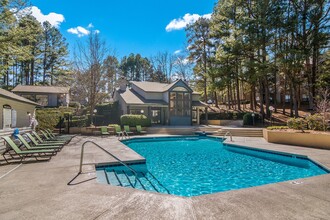 Poplar Place in Carrboro, NC - Building Photo - Building Photo