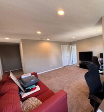 7861 Habbin Dr in Maineville, OH - Building Photo - Building Photo