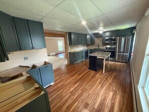 526 Canaan St in Canaan, NH - Building Photo - Building Photo