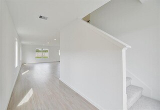 18566 Cepagatti Dr in New Caney, TX - Building Photo - Building Photo