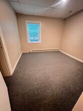 7 Glazier St in Gardner, MA - Building Photo - Building Photo