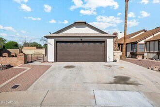 10821 N 63rd Dr in Glendale, AZ - Building Photo - Building Photo