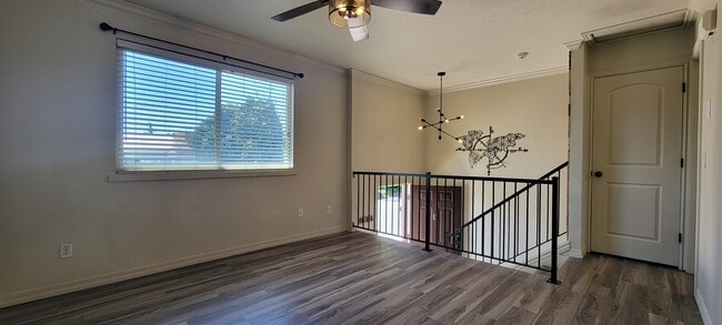 891 Bristle Pine Pl in Millcreek, UT - Building Photo - Building Photo