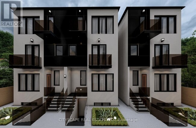 589 Oakwood Ave in Toronto, ON - Building Photo - Building Photo
