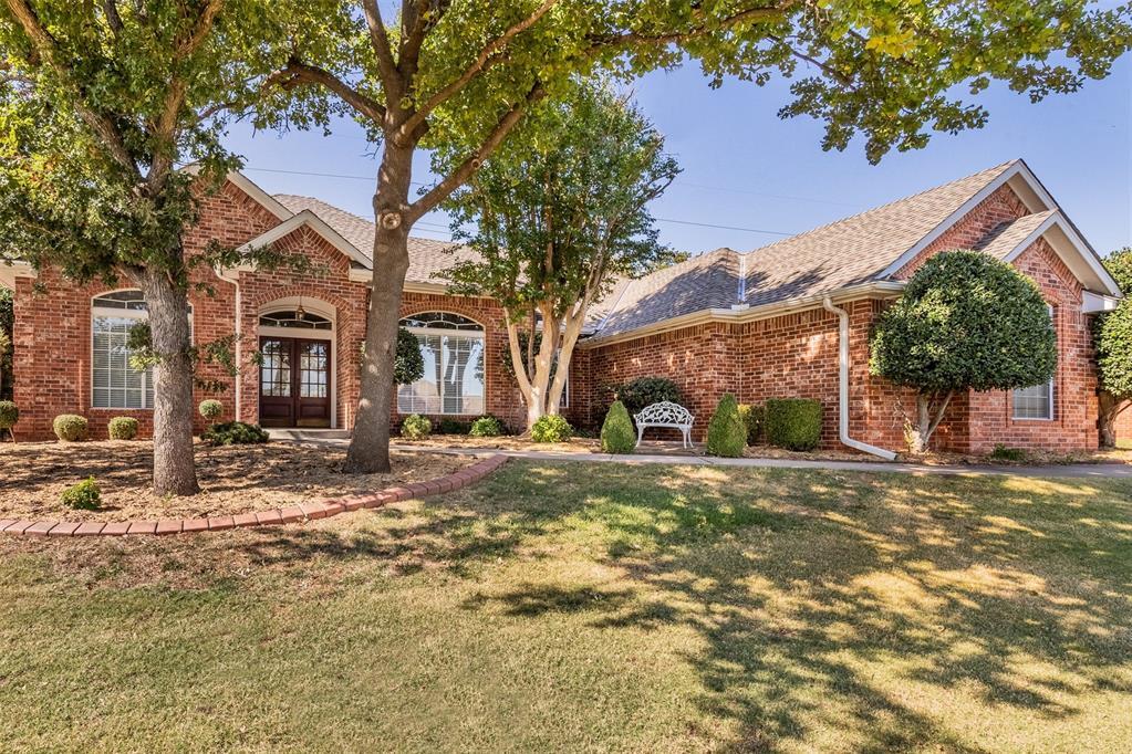 1117 Outabounds Dr in Edmond, OK - Building Photo