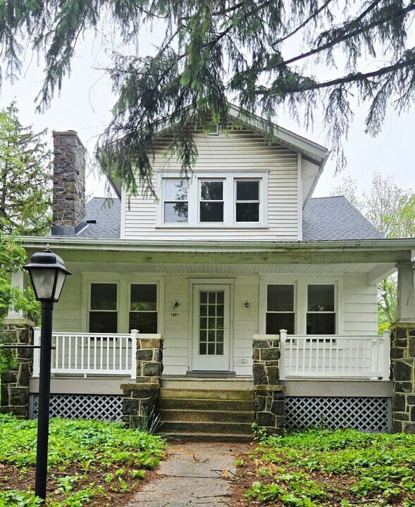 1001 Marsh Rd in Wilmington, DE - Foto de edificio