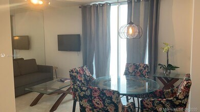 185 SE 14th Terrace-Unit -1801 in Miami, FL - Building Photo - Building Photo