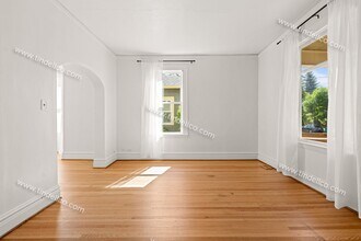 5619 N Depauw St in Portland, OR - Building Photo - Building Photo
