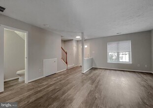 4232 Drake Ct in Waldorf, MD - Building Photo - Building Photo