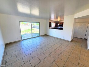 5983 Avenida Bodega in Tucson, AZ - Building Photo - Building Photo