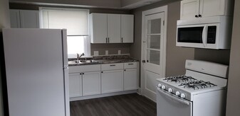 222 13th St in Logansport, IN - Building Photo