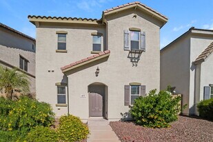 477 N Citrus Ln in Gilbert, AZ - Building Photo