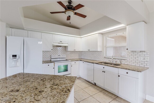 152 NW 6th Ave in Cape Coral, FL - Building Photo - Building Photo