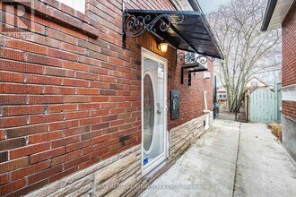 32 Seventh St in Toronto, ON - Building Photo - Building Photo