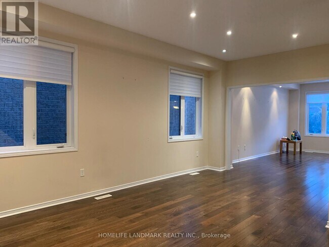 117 Catalpa Cres in Vaughan, ON - Building Photo - Building Photo