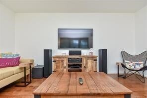 101 Pin Oak Dr in Baytown, TX - Building Photo - Building Photo