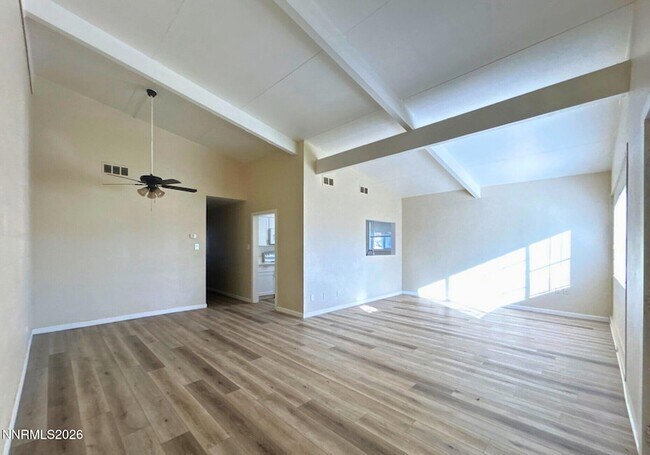 5381 Teton St in Reno, NV - Building Photo - Building Photo