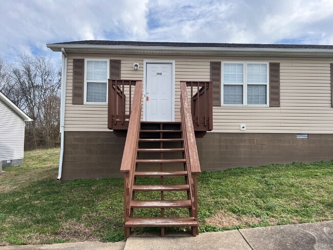 property at 204 B Arkansas Ave