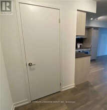 60 Shuter St in Toronto, ON - Building Photo - Building Photo