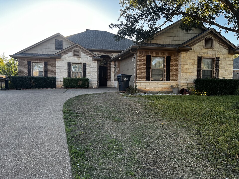 2909 Pueblo Dr in Waco, TX - Building Photo