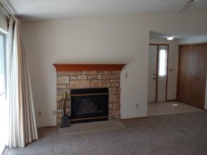 8418 Everett Way, Unit D in Arvada, CO - Building Photo - Building Photo