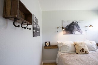 1103 S Pinecrest Dr in Bozeman, MT - Building Photo - Building Photo