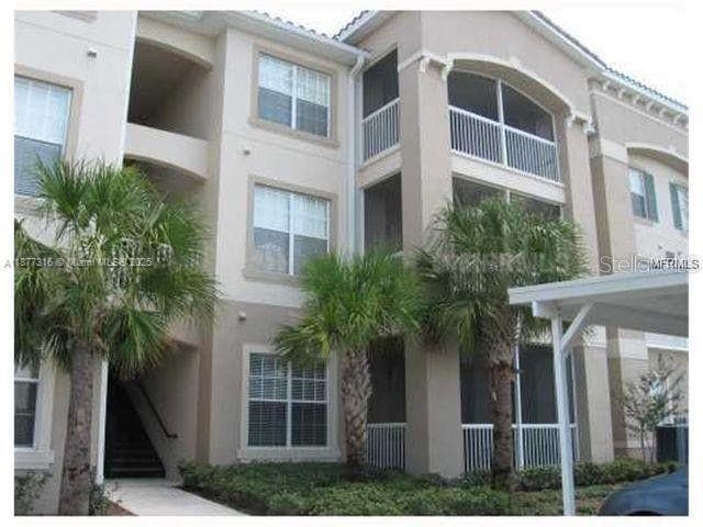 property at 3001 Laurel Park Ln
