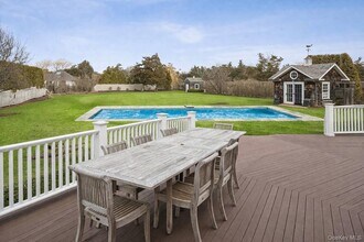 26 Ogden Ln in Quogue, NY - Building Photo - Building Photo