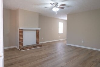 186 Windy Hill Ct in Athens, GA - Building Photo - Building Photo