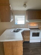 1104 Columbia Ave in Glasgow, KY - Building Photo - Building Photo