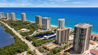 4200 N Ocean Dr, Unit 2-405 in Riviera Beach, FL - Foto de edificio - Building Photo