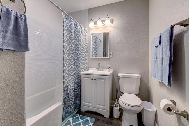 6105 Duke Rd in Jacksonville, FL - Building Photo - Building Photo