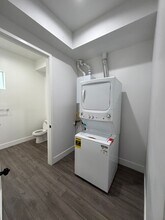 6905 Ben Ave in Los Angeles, CA - Building Photo - Building Photo