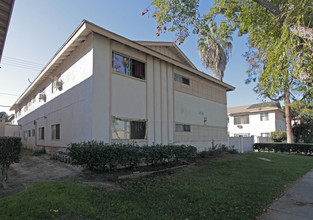 1756-1760 W Juno Ave in Anaheim, CA - Building Photo - Building Photo