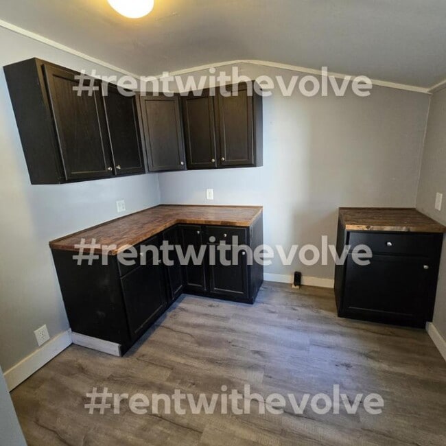 518 Browne St in Winchester, IN - Building Photo - Building Photo