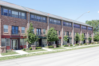 Madison Flats in Des Moines, IA - Foto de edificio - Building Photo