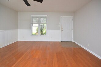 104 Gatehouse Ln in Durham, NC - Foto de edificio - Building Photo