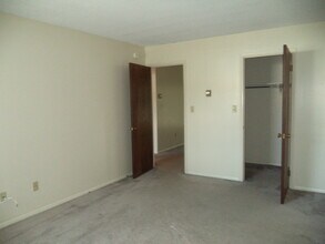 715 W Cherry Ln in State College, PA - Building Photo - Building Photo