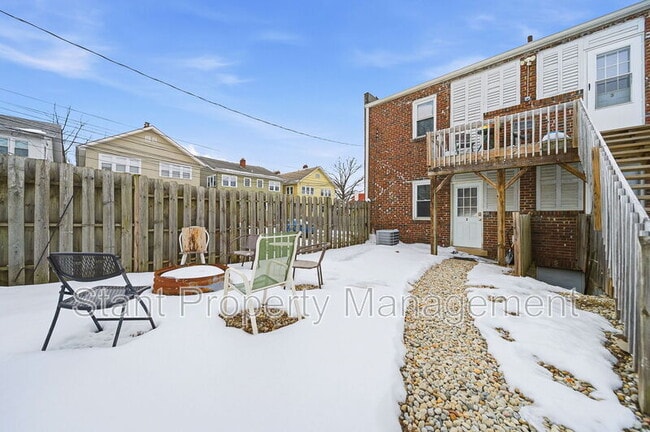 2536 Adams Ave in Columbus, OH - Building Photo - Building Photo