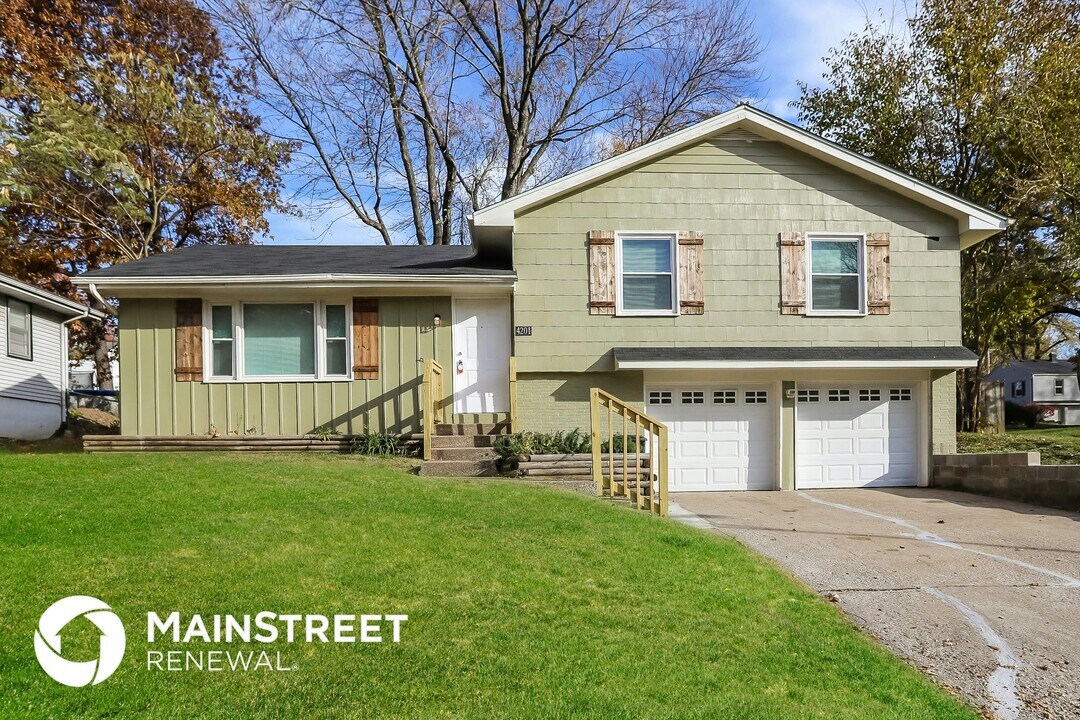 4201 N Lister Ave in Kansas City, MO - Building Photo