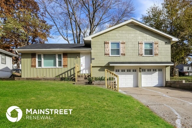 property at 4201 N Lister Ave