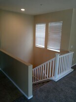 36324 Grazia Way in Winchester, CA - Building Photo