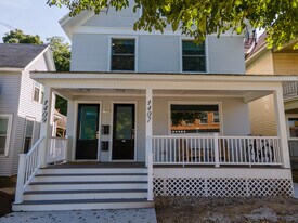 1407 Williamson St, Unit 1409 in Madison, WI - Building Photo