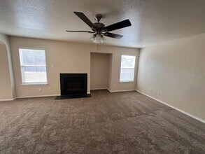 10702 Terrace Crest in San Antonio, TX - Building Photo - Building Photo