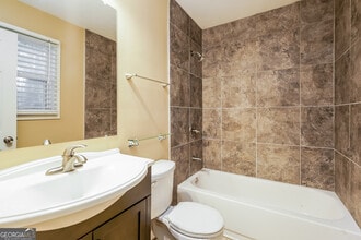 7685 Mountain Creek Way in Douglasville, GA - Building Photo - Building Photo