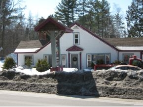 1224 Main St in Bethlehem, NH - Building Photo