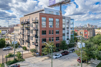 East Pilsen in Chicago, IL - Foto de edificio - Building Photo