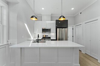 115 Thurston St in Somerville, MA - Building Photo - Building Photo