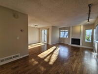 1470 S Quebec Way in Denver, CO - Building Photo - Building Photo