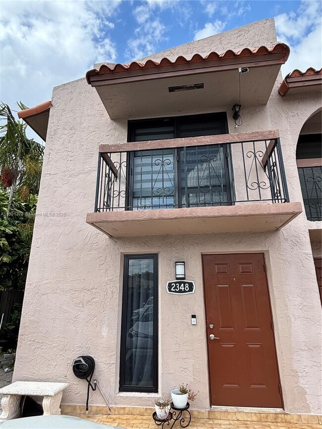 property at 2348 W 68th St